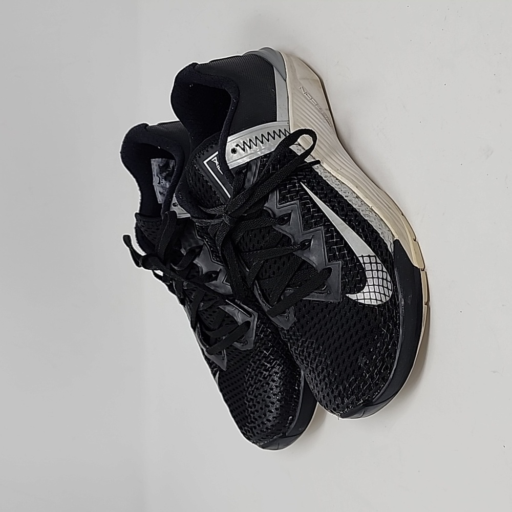 Nike Metcom 6 Women's Runing Training Shoes Size 8